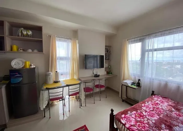 Hotel Casamira Tower 2 ,labangon 3*